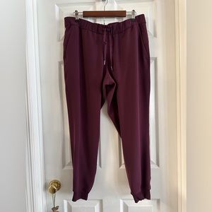 Lululemon Jogger - 12